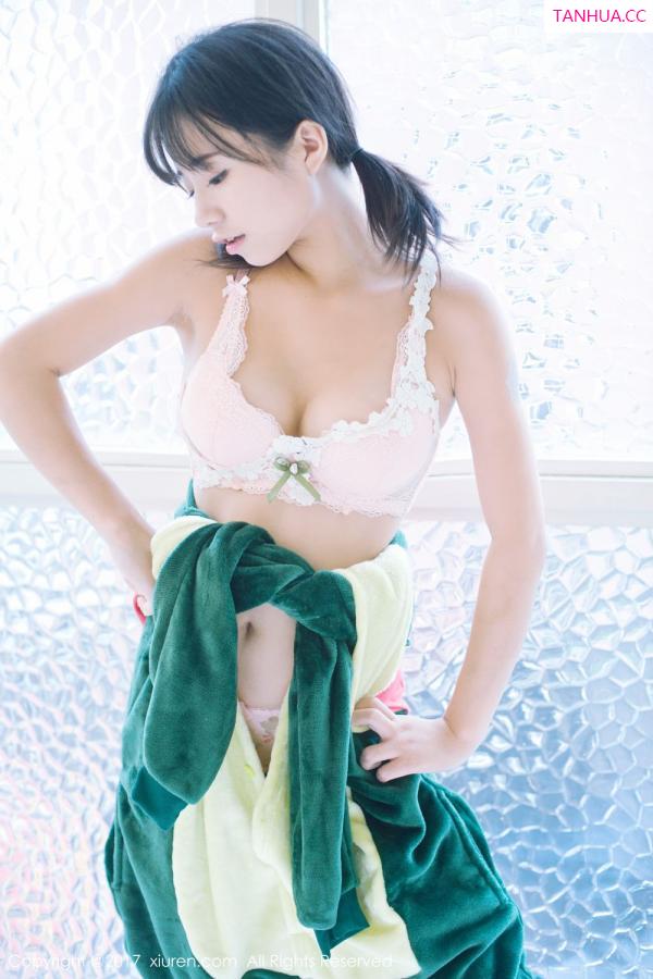 Kely香香  稚气未脱仓井优香 小恐龙睡袍比基尼第40张图片